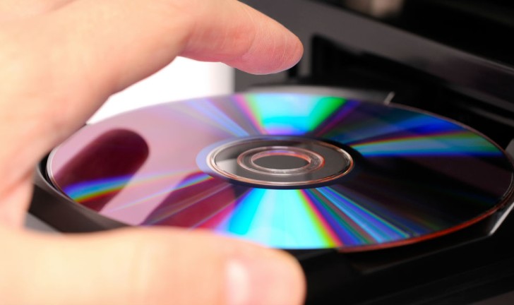 Blu-Ray Player roda DVD? - DeUmZoom