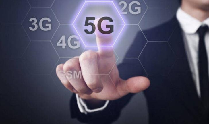 Capa do post: Internet 5G no Brasil: previsão de chegada é adiada para 2023