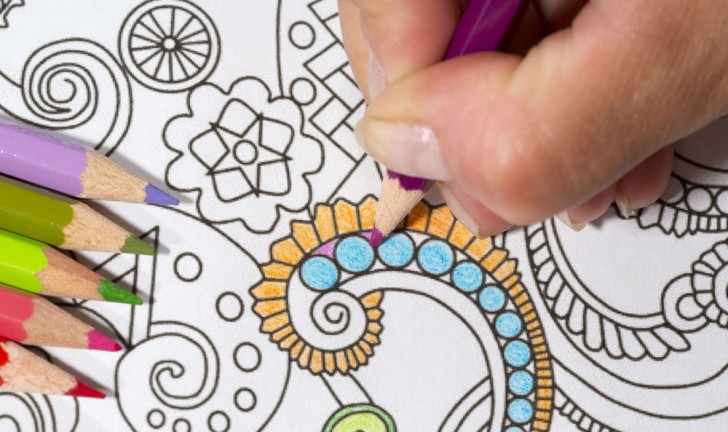 5 benefícios incríveis dos livros de colorir para adultos