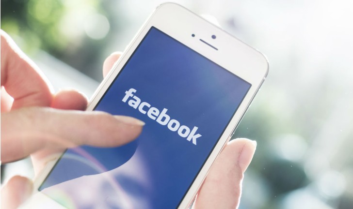 Capa do post: Place Tips: Facebook para iPhone vai mostrar lugares próximos
