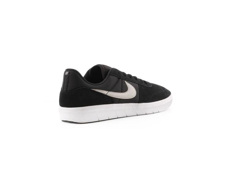 tênis nike sb team classic masculino
