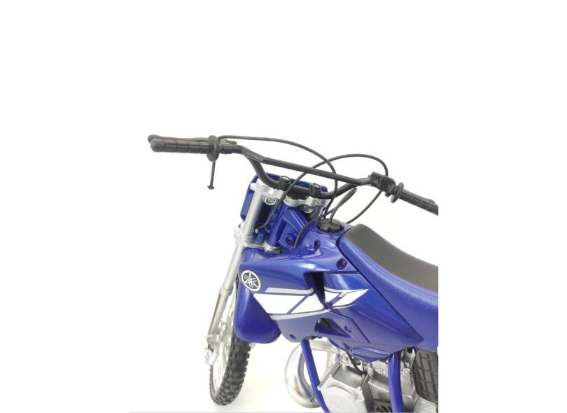 Moto de Ferro Trilha Miniatura Yamaha YZ 250 1:6 na Caixa New-Ray