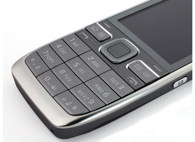 Celular Nokia E52