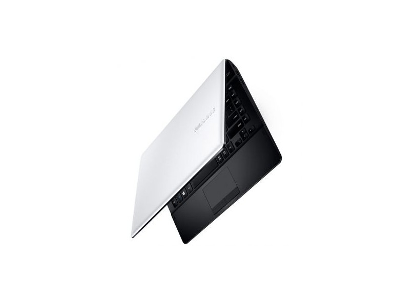 Notebook Samsung Essentials Intel Celeron 3205U 4 GB de RAM HD 1 TB LED 14 " Windows 10 NP370E4K-KWB