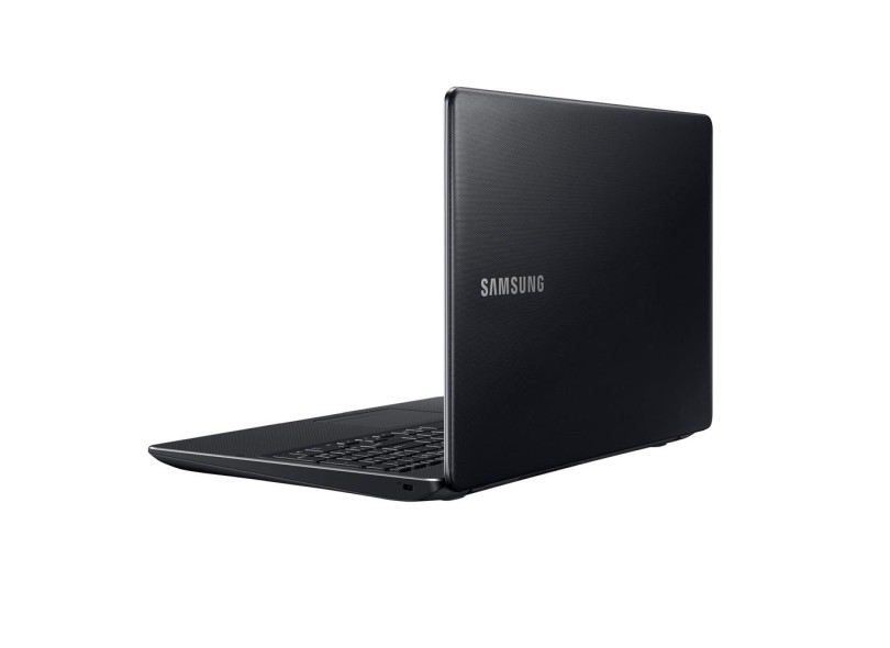 Notebook Samsung Expert Intel Core i5 5200U 8 GB de RAM 1024 GB 15.6 " GeForce 910M Windows 10 Home X23