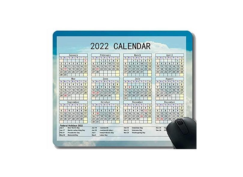 Mouse pad calendário 2022 com feriados, nuvens céu azul claro linhas de mouse para jogos Air