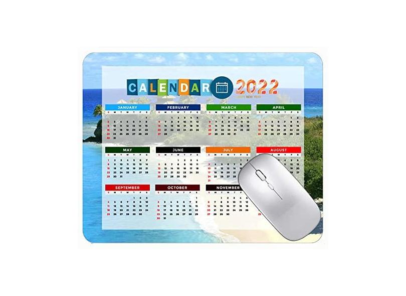 Mouse pad calendário 2022 com feriados, cadeiras coloridas de praia, mar e borracha