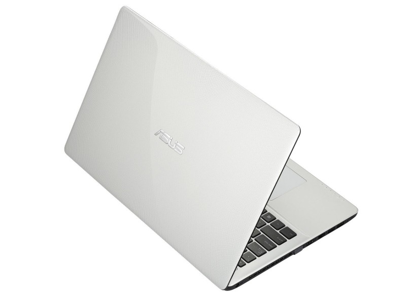 Notebook Asus Intel Core i3 3217U 4 GB de RAM 15.6 " Windows 8 X550CA