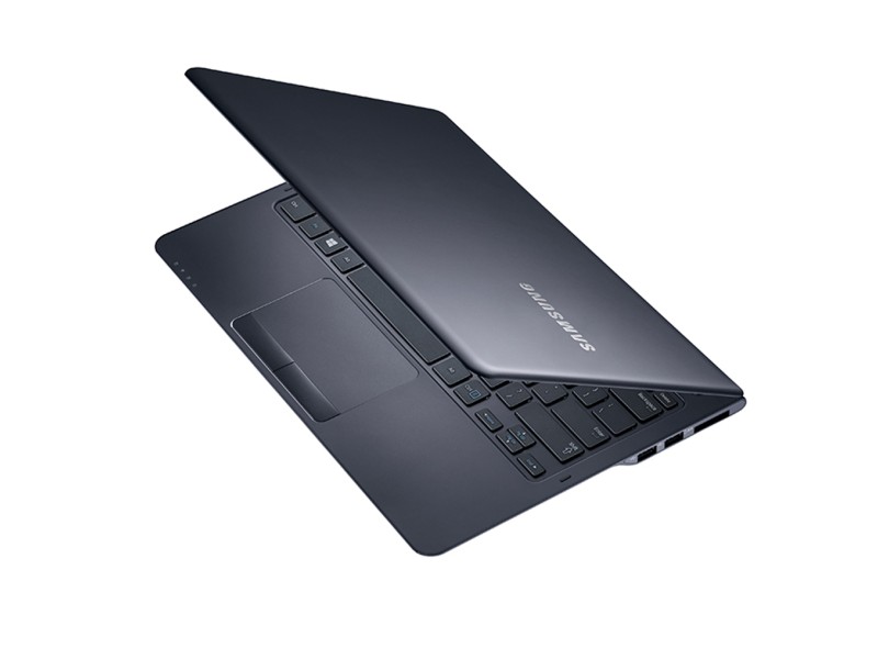 Ultrabook Samsung ATIV Book 5 Intel Core i5 3337U 3ª Geração 4 GB de RAM HD 500 GB LED 13,3" Windows 8 530U3C-KD1
