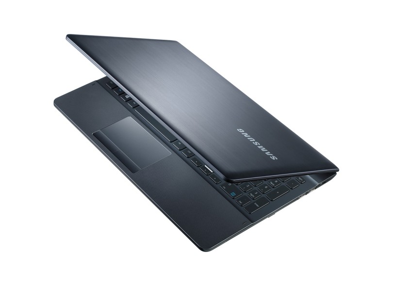 Notebook Samsung ATIV Book 2 Intel Core i5 3230M 8 GB de RAM HD 1 TB LED 15.6 " Windows 8 270E5G-XD1