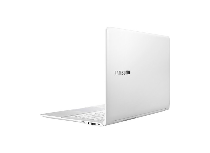 Notebook Samsung ATIV Book 9 Quad-Core Processor 4 GB de RAM SSD 128 GB LED 13,3" Windows 8 NP905S3G-KD1BR