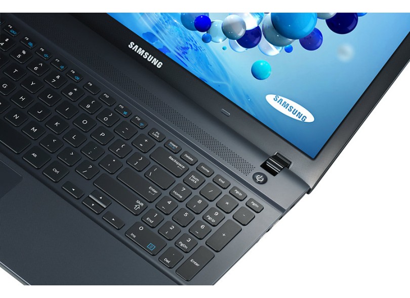 Notebook Samsung ATIV Book 2.8 Intel Core i5 4210U 8 GB de RAM HD 1 TB LED 15.6 " GeForce 710M Windows 8.1 270E5G-XD1