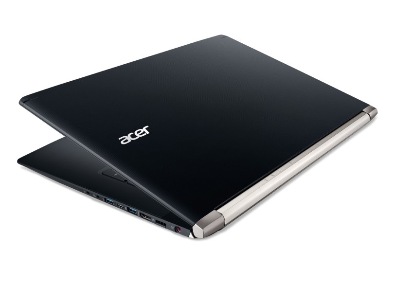 Notebook Acer Aspire V Nitro Intel Core i7 6700HQ 16 GB de RAM HD1 TB SSD 256 GB LED 17.3 " GeForce GTX 960M Windows 10 Home VN7-792G-797V