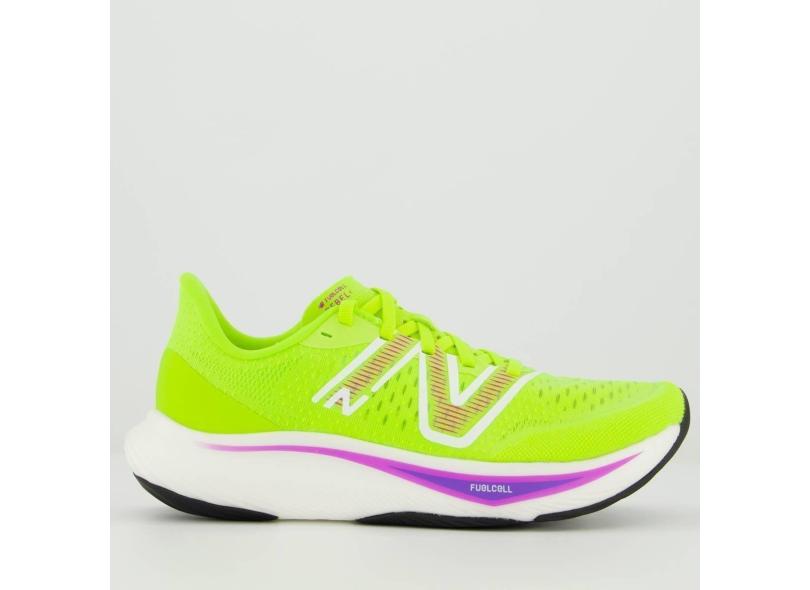 tênis new balance fuelcell rebel v3 feminino verde fluor