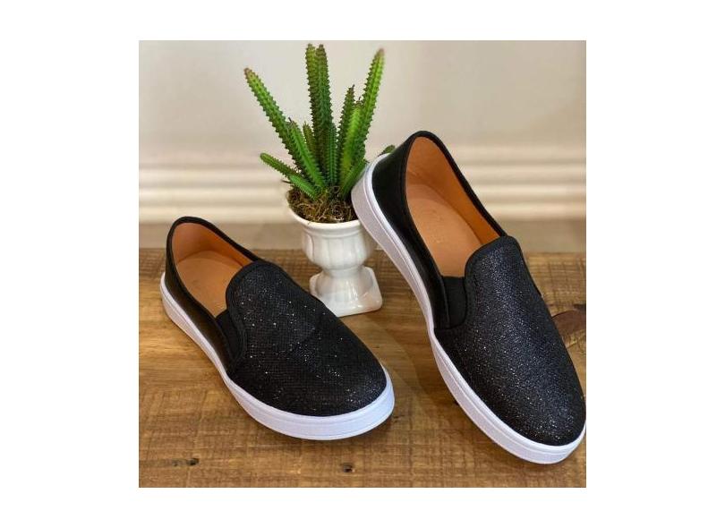 Tenis Feminino Slip On Tênis Preto Brilho Sapatilha Sem Cadarço Sapato