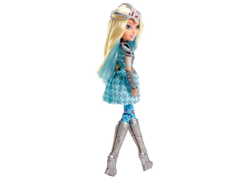 Boneca Ever After High Jogo de Dragões Holly O'Hair Mattel com o Melhor  Preço é no Zoom