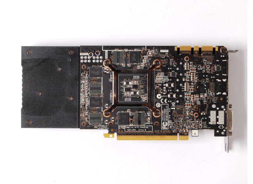 Placa de Video NVIDIA GeForce GTX 760 2 GB DDR5 256 Bits Zotac ZT-70401-10P