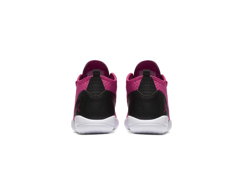Tênis Jordan Feminino Basquete Reveal