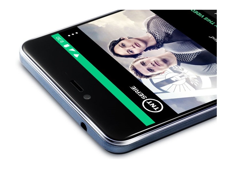 Smartphone Blu Energy X2 8GB E050L 2 Chips Android 5.0 (Lollipop) 3G Wi-Fi