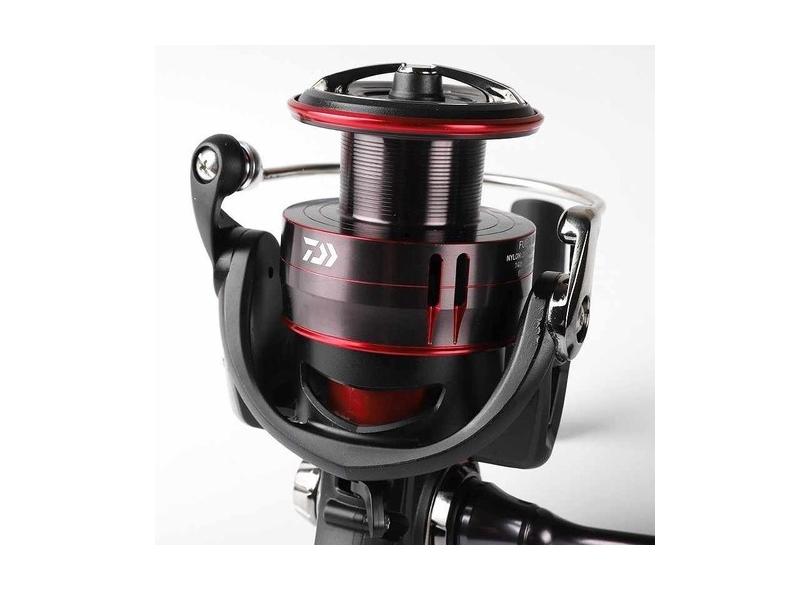 Molinete Daiwa Fuego Lt 2000 D Drag 5 Kg com o Melhor Preço é no Zoom
