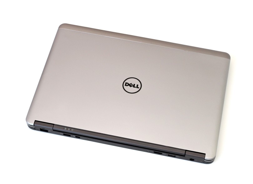 Ultrabook Dell Latitude 7000 Intel Core i7 4600U 8 GB de RAM SSD 256 GB LED 12.5 " Windows 8.1 Professional E7240 BTX