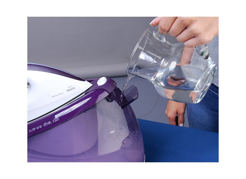 Ferro de Passar Roupas A Vapor Philips Perfect Care Aqua