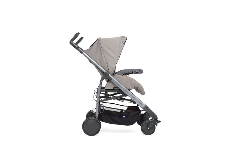 Carrinho de Bebê com Bebê Conforto Chicco Trio Love