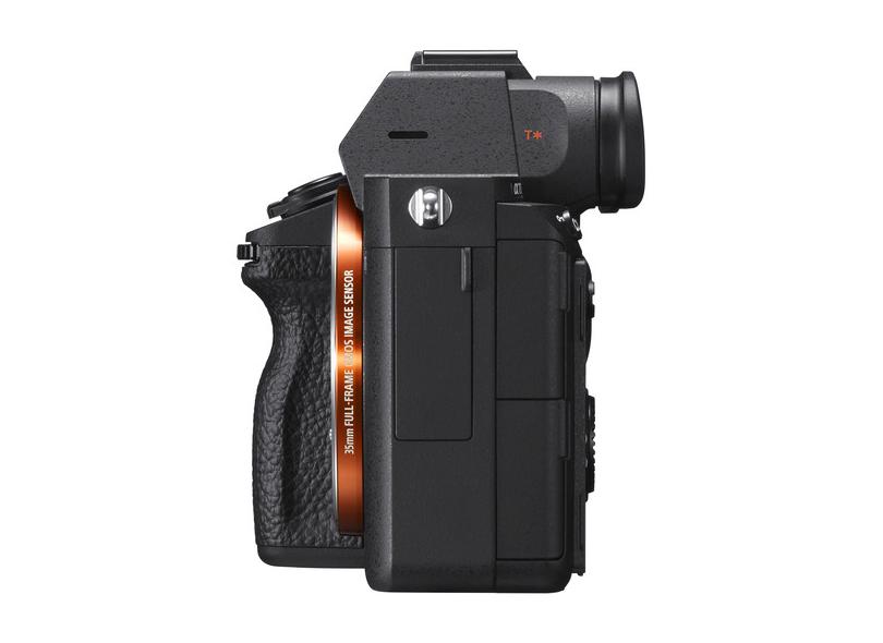Câmera Digital Semiprofissional Sony Alpha 24.2 MP 4K Alpha a7III