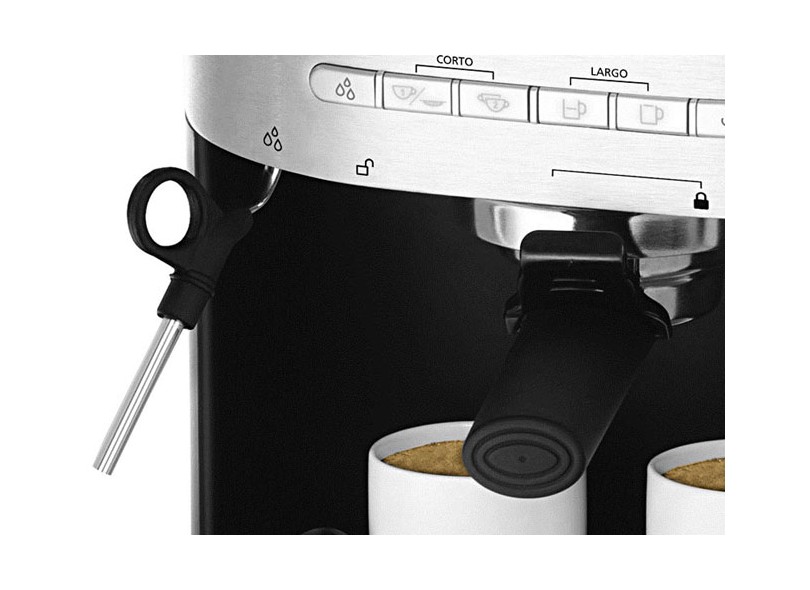 Cafeteira Elétrica Oster Expresso Capuccino 7701 017