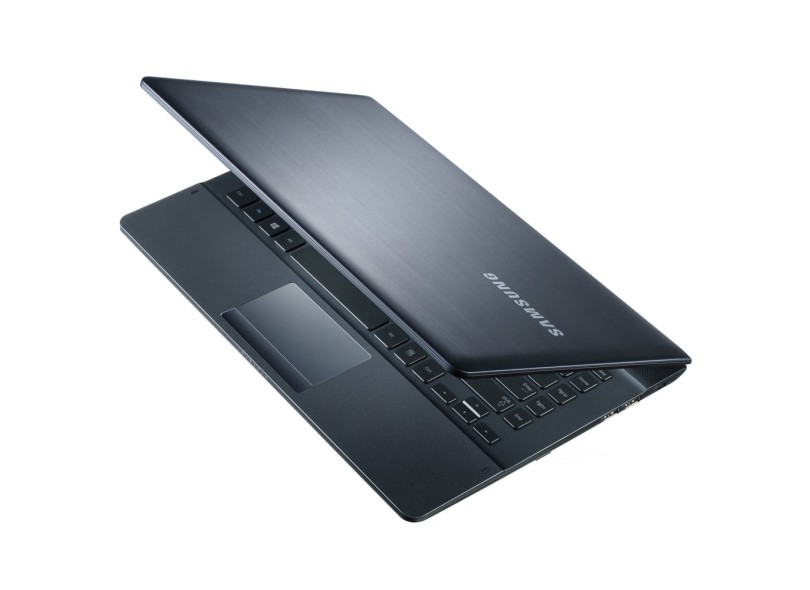 Notebook Samsung ATIV Book 2 AMD E Series E1-1500 2GB de RAM HD 500 GB LED 14" Radeon HD 7310 Windows 8 NP275E4E-KD1BR