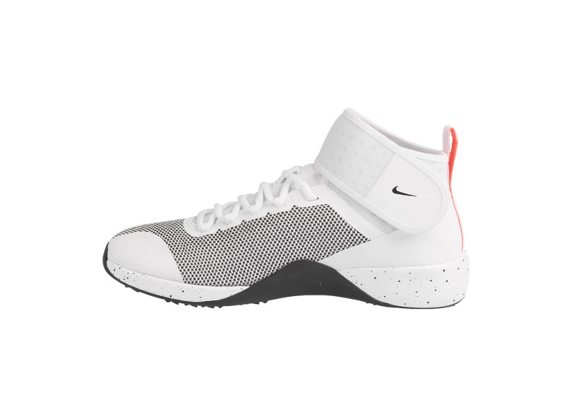 Nike air zoom strong 2 training hotsell