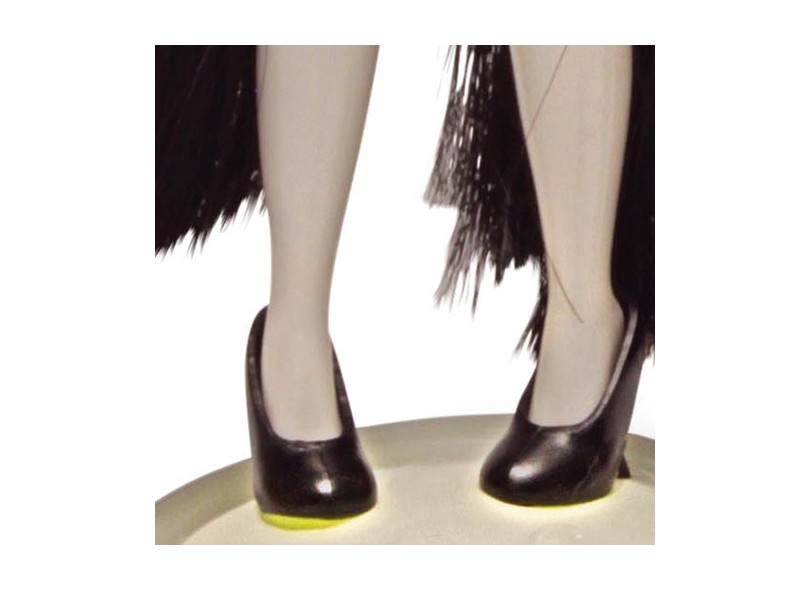 Boneca Novi Stars Malie Tasker DTC