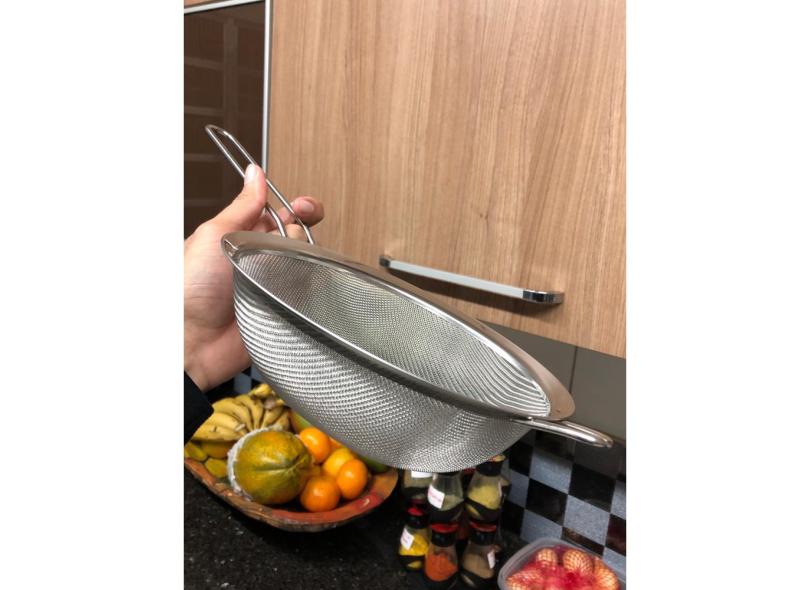 Peneira inox de cozinha coador inox grande 20cm escorrer macarrão com o ...