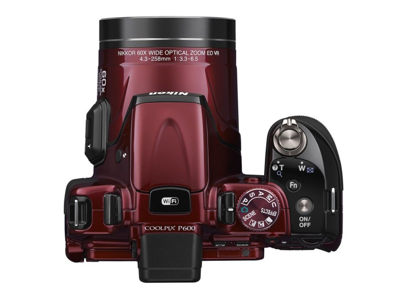 Câmera Digital Nikon Coolpix 16,1 MP Full HD P600