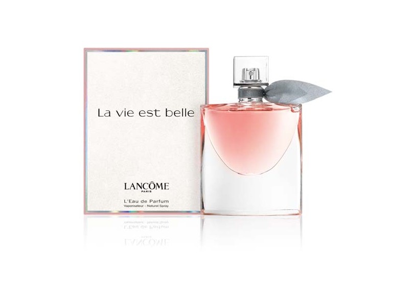 Perfume Lancôme La Vie est Belle Eau de Parfum Feminino 50ml com o
