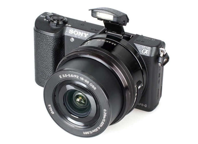 Câmera Digital Sony Smart Series 24.3 MP Full HD ILCE-5100