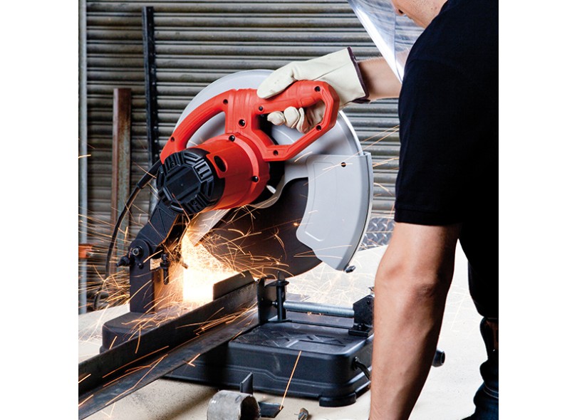 Serra Circular Profissional de Bancada Black & Decker CS2001