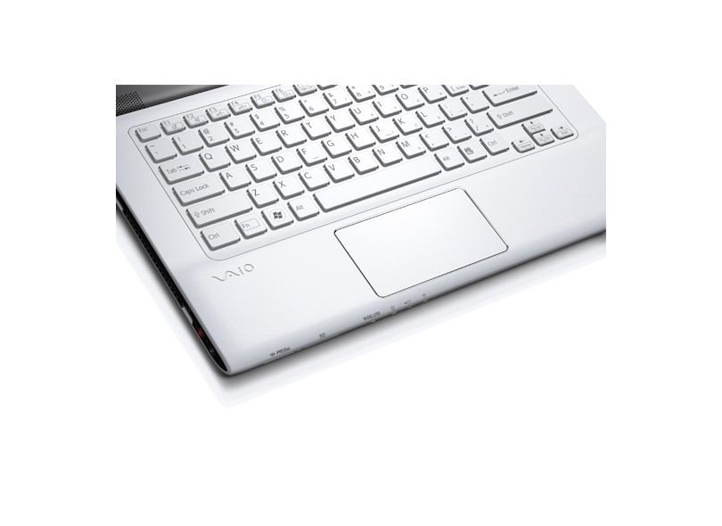 Notebook Sony Intel Core i3 3110M 3ª Geração 4 GB 500 GB LED 14" Intel HD Graphics 4000 Windows 8