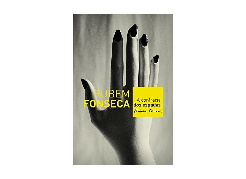 A Confraria dos Espadas - Capa Comum - 9788520929971