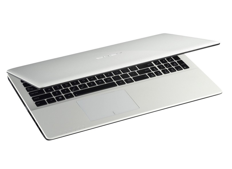 Notebook Asus Intel Core i3 3217U 4 GB de RAM 15.6 " Windows 8 X550CA