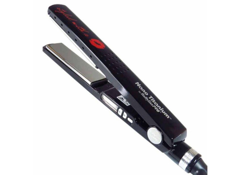 Chapinha/Prancha de Cabelo Babyliss Pro Titânio Profissional Emissão de Íons Infravermelho 230 °C - Nano Titanium 1/4