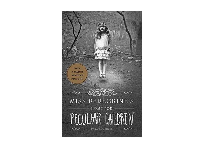 Miss Peregrine's Home for Peculiar Children - Capa Comum - 9781594746031