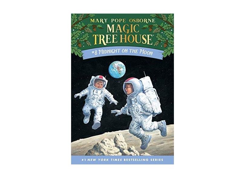 Midnight on the Moon - Mary Pope Osborne - 9780679863748