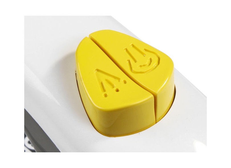 Ferro de Passar Roupas A Seco A Vapor Black&Decker X560