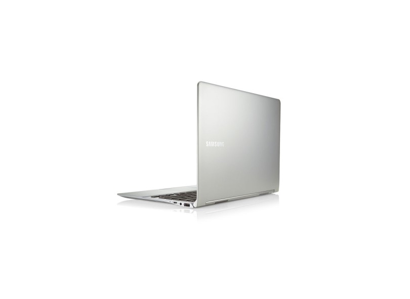 Ultrabook Samsung Intel Core i5 3210M 4 GB 128 GB LED 13.3" Windows 8 NP900X3D-AD1BR
