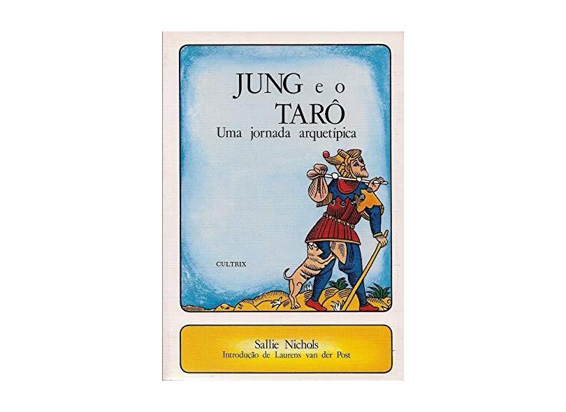Jung E O Taro - Capa Comum - 9788531602191