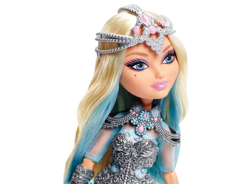 Boneca Ever After High Jogos De Dragões Darling Charming Mattel em