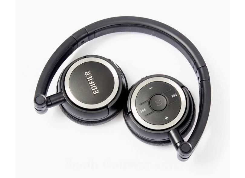 Headphone Bluetooth Edifier W670BT