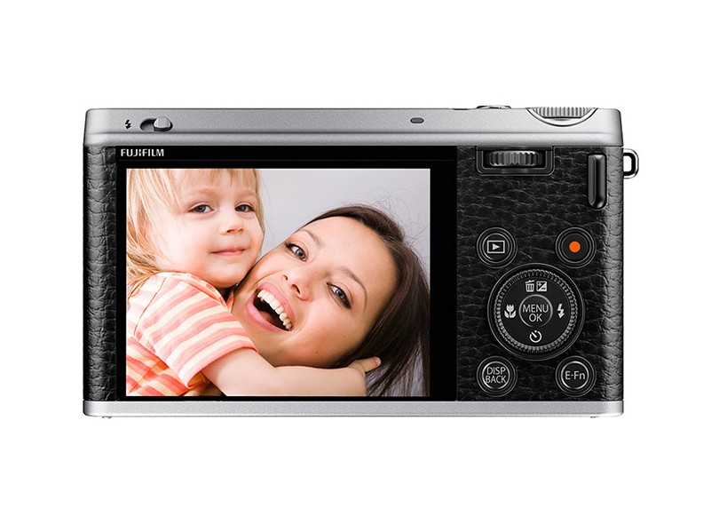 Câmera Digital FujiFilm 12 MP Full HD XF1