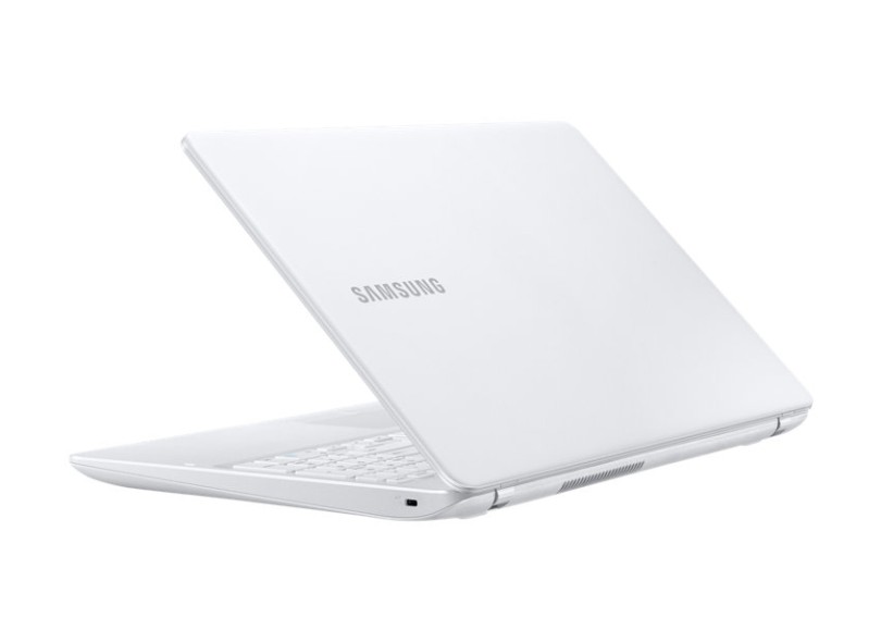 Notebook Samsung Expert X Intel Core i5 5200U 8 GB de RAM 240.0 GB 15.6 " X22